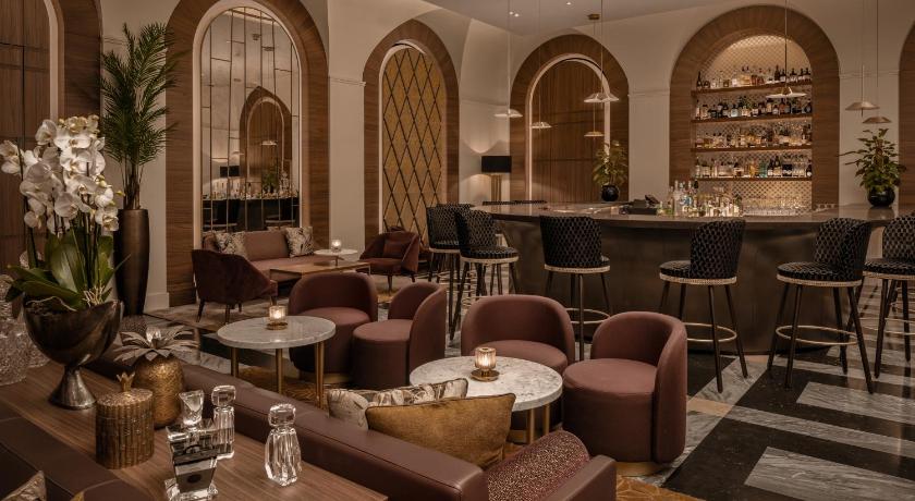 ローマ Intercontinental Rome Ambasciatori Palace By IHG 5つ星 ホテル レストラン