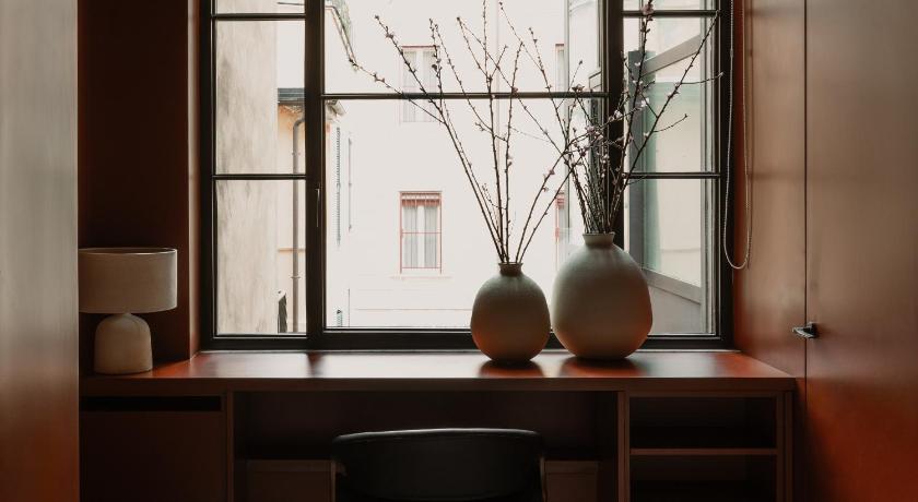 Image of Two-Bedroom Suite - Separate Building (Piazza di Spagna, 31) 16