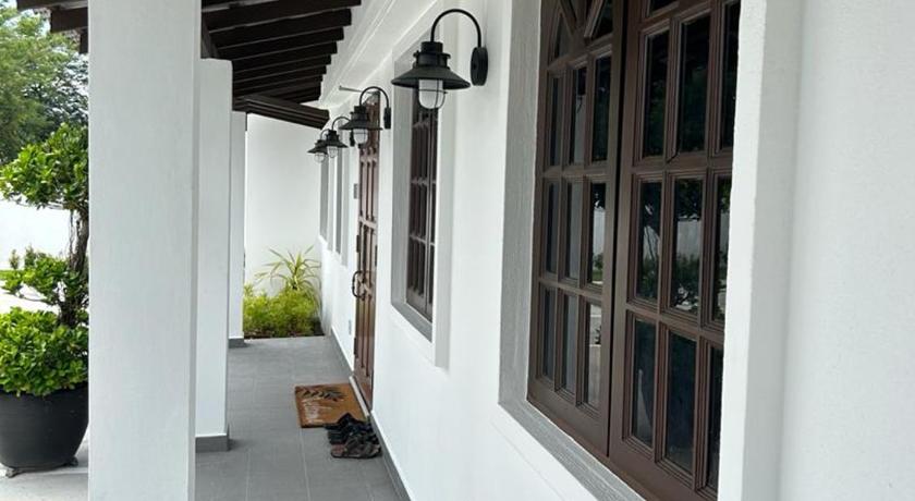 The Farmhouse - image 8