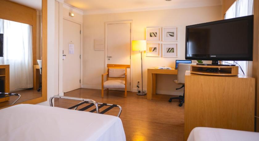 Image of Superior Twin Room 10