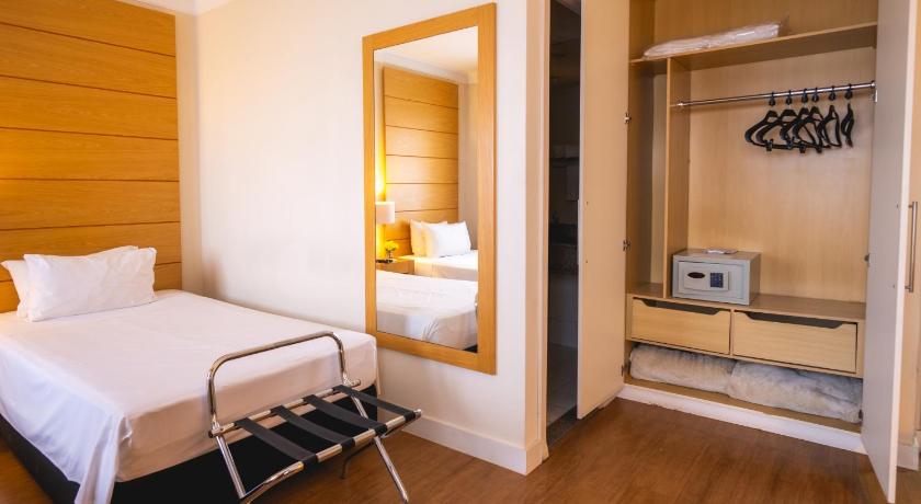Image of Superior Twin Room 8