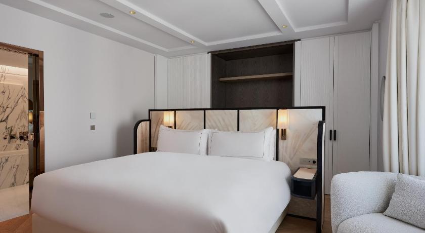 Image of 1 Bedroom Residence City View 5