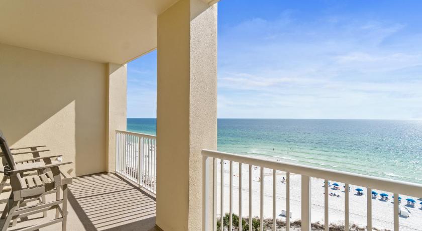 Image of Two-Bedroom Apartment 1-808 1