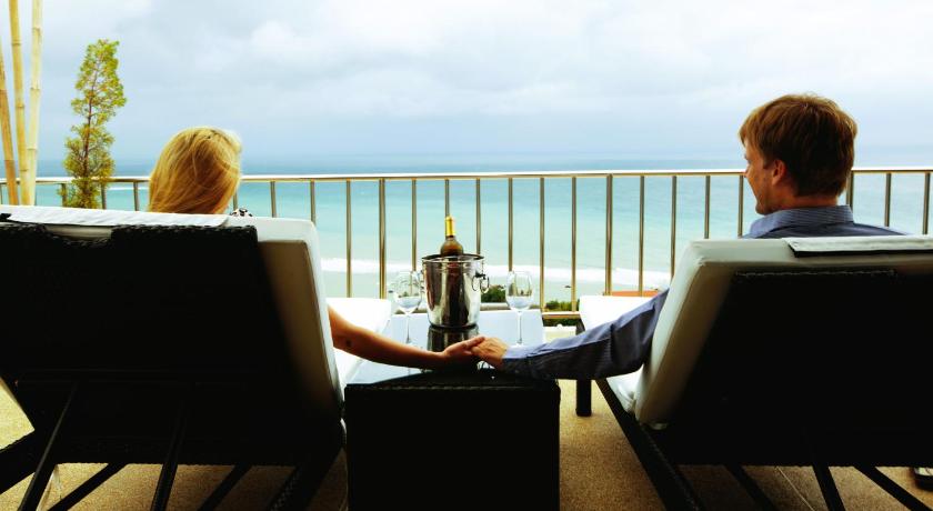 Image of 2 bedroom Sea View suite with panoramic rooftop 10