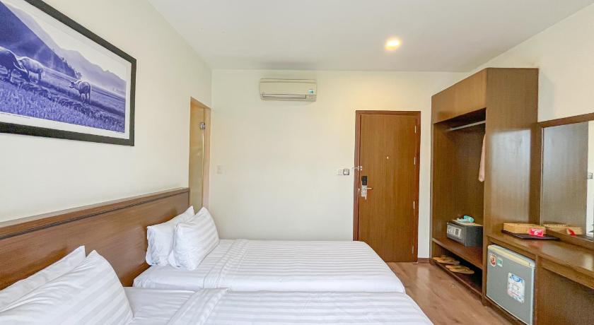 Image of Superior Twin Room 5