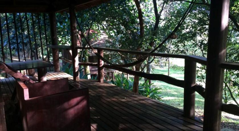 Tree Top Eco-Lodge photo