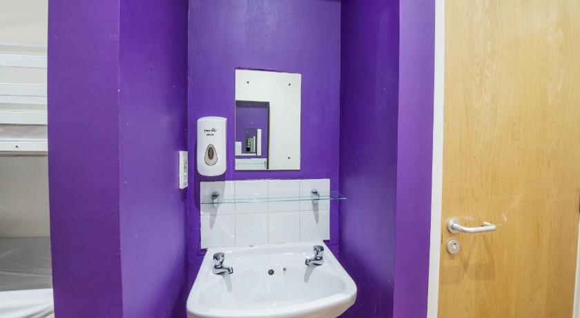 Image of Bed in 4-Bed Mixed Dormitory 10
