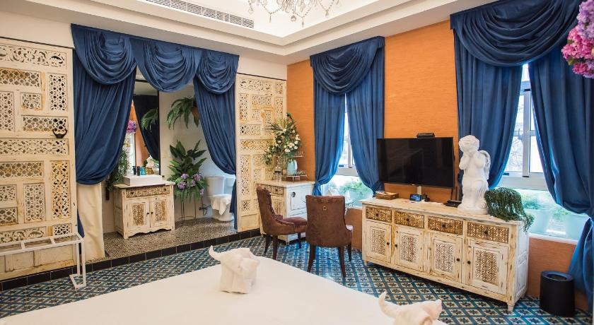 Image of Superior Queen Room - Non-Smoking 0