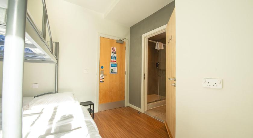 Image of Triple Room 3