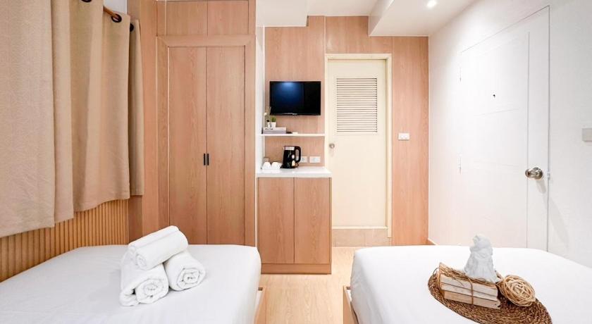 Thrive Hotel - image 15