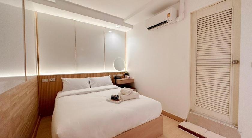Thrive Hotel - image 13