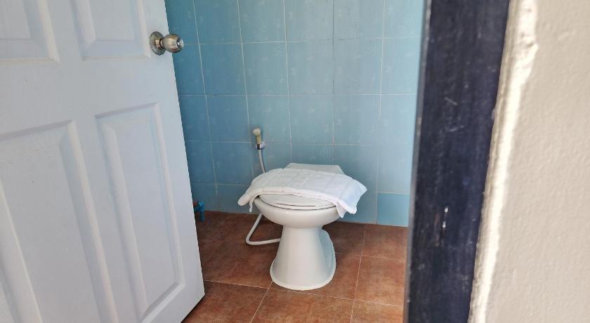 Image of Standard Twin Room 6