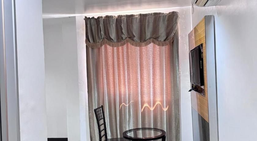 Jeamco Royal Hotel-Palawan - image 4