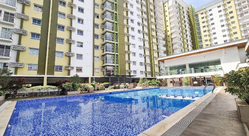Staycation near malls w/ 2 beds+Unli Wifi+Netflix - image 12