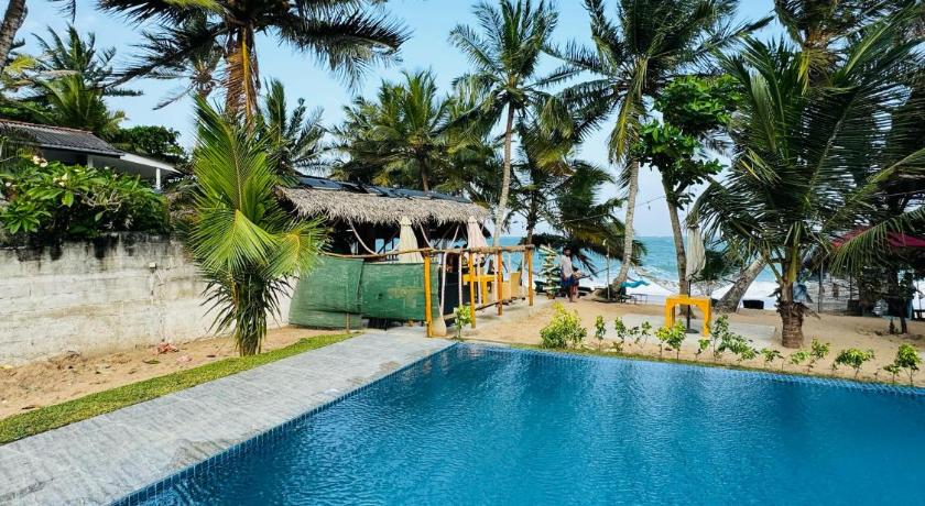 Frangipani Beach Villa - image 14