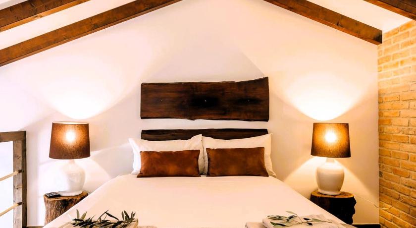 桑塔纳达塞拉 Monte do Alento - Castro da Cola 5星级 民宿 套房