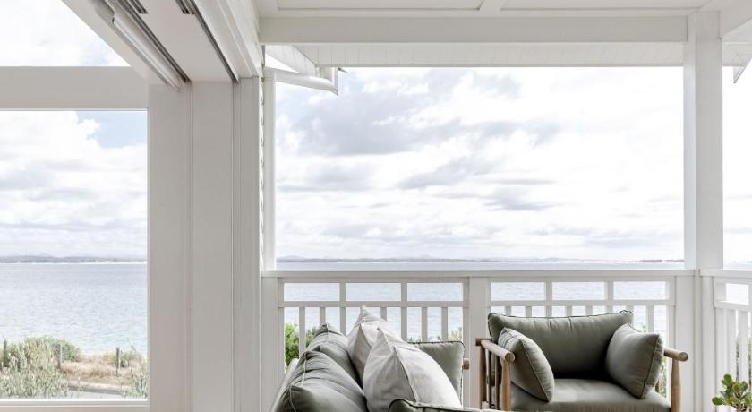 Image of Apartment with Sea View 1