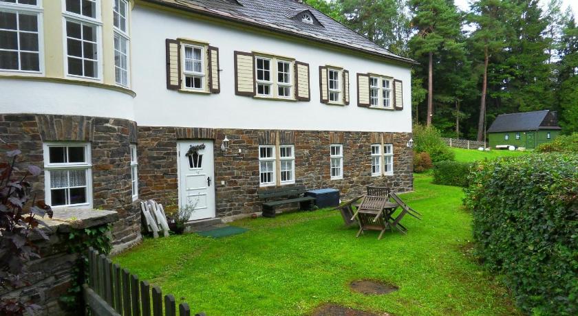 Ferienwohnungen im Landhaus Wiesenbad photo