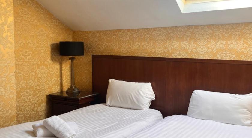 Image of Twin Room 9