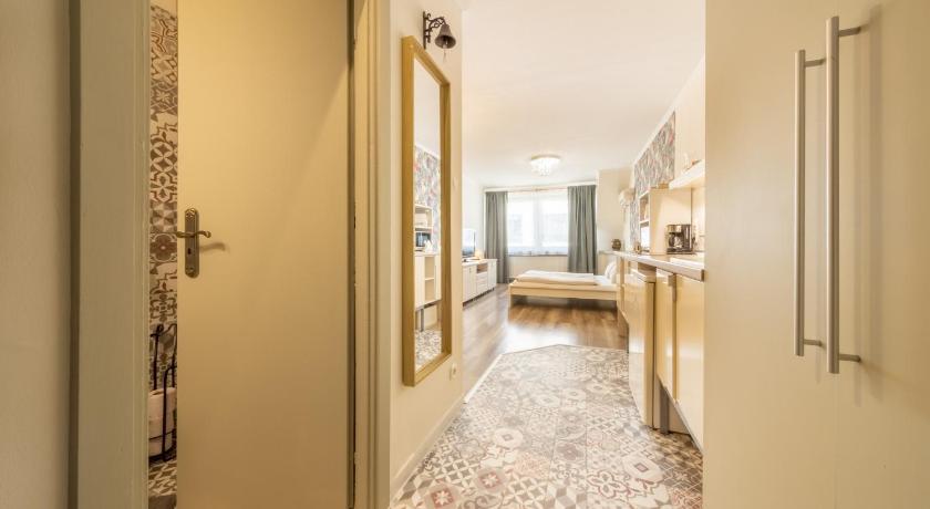 Image of Studio Apartment 8