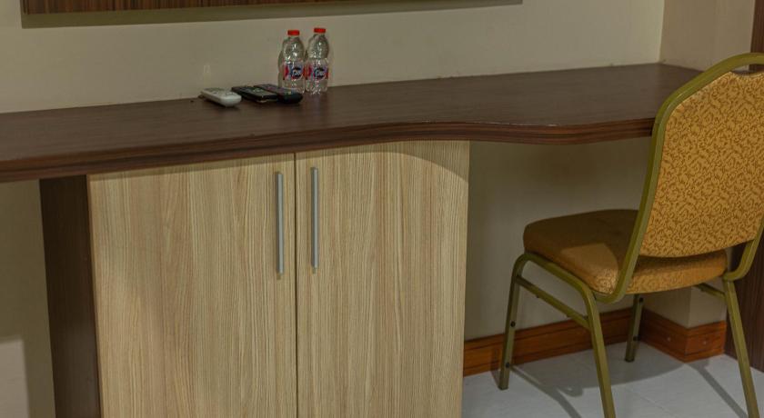 Image of Twin Room 9