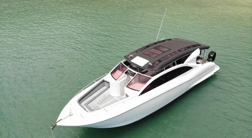 Image of DOUBLE SHARING POOL VIEW VILLA CLASSIC PACKAGE with All Meals, Beverages + Return Boat Transfers 8