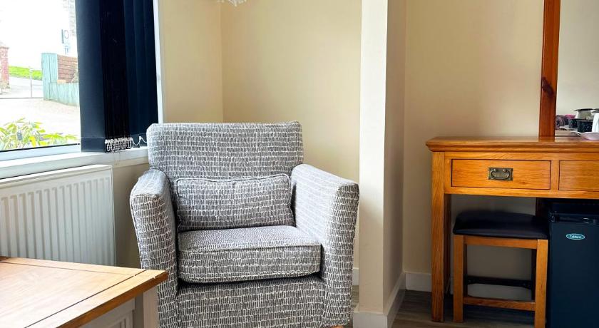 Image of Deluxe Double Room on Ground Floor 6