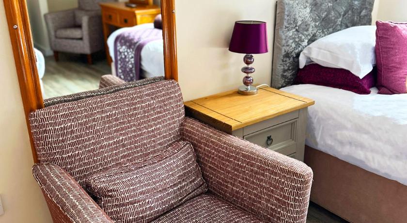 Image of Deluxe Large Family Room on Ground Floor 10