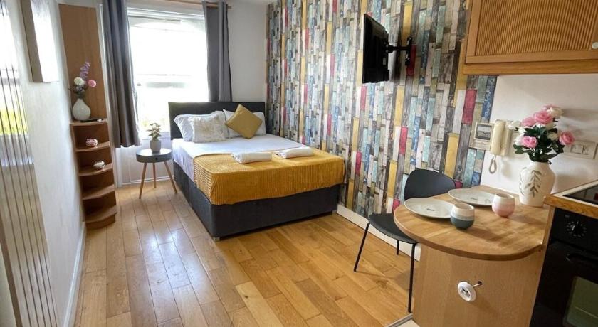 Image of One-Bedroom Apartment 4