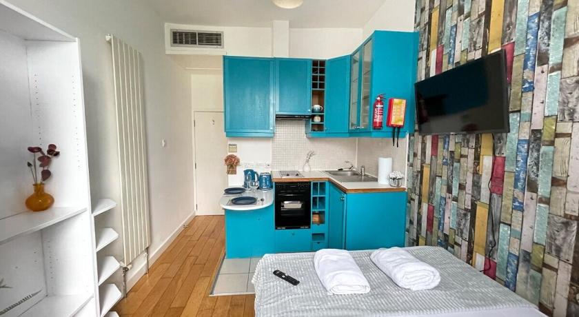 Image of One-Bedroom Apartment 9