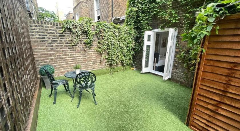 Image of Studio with Terrace 15