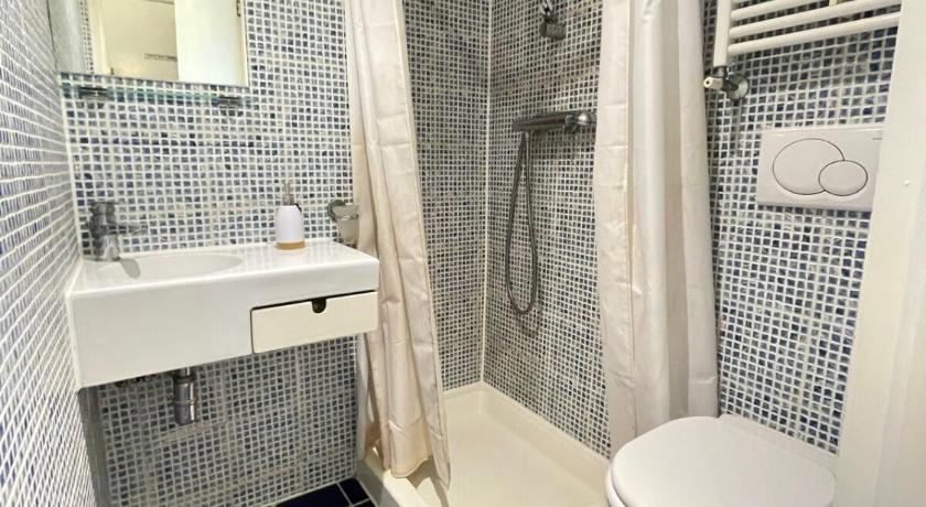 Image of One-Bedroom Apartment 2