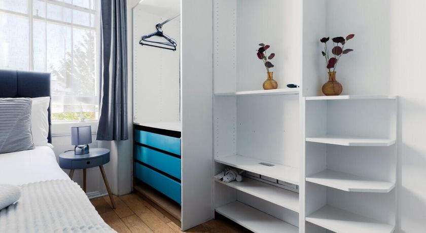 Image of One-Bedroom Apartment 5
