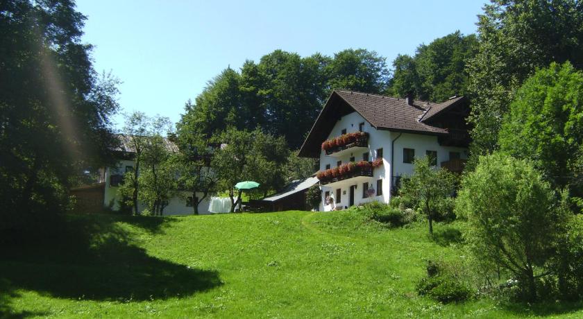Bauernhof Familie Knoblechner photo