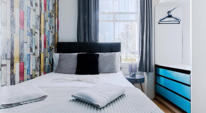 Image of One-Bedroom Apartment 4