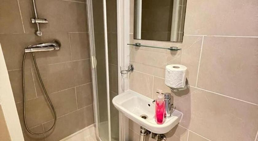 Image of Apartment-Ensuite-N7 202 16