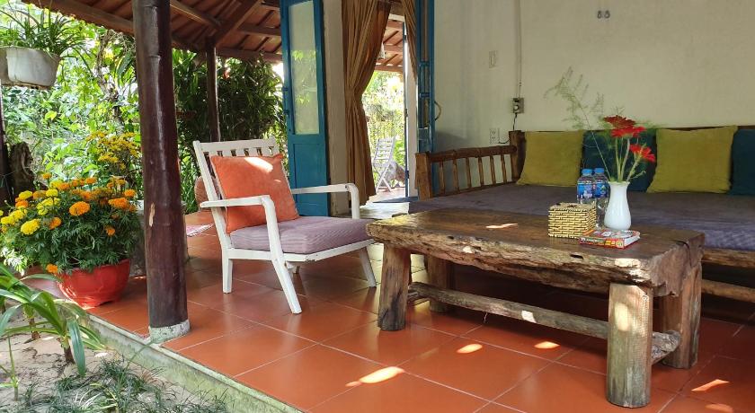 Image of Villa with Garden View 4
