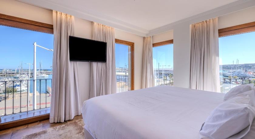 Image of Junior Suite Deluxe 5