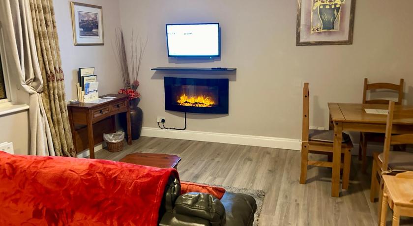 Image of One-Bedroom Apartment 7