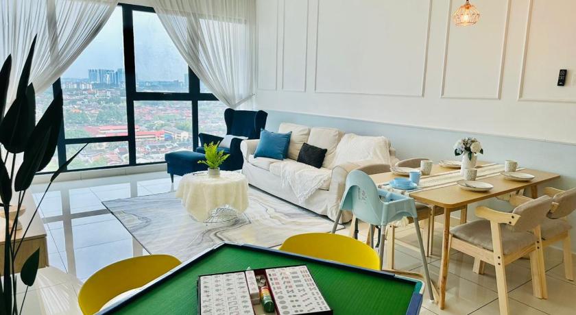 新山 Mosaic Residence Mid Valley SouthKey @ R9 Homestay 4星级 民宿 泳池