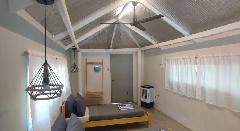 Image of Cabin Floor Standard Twin Room 1