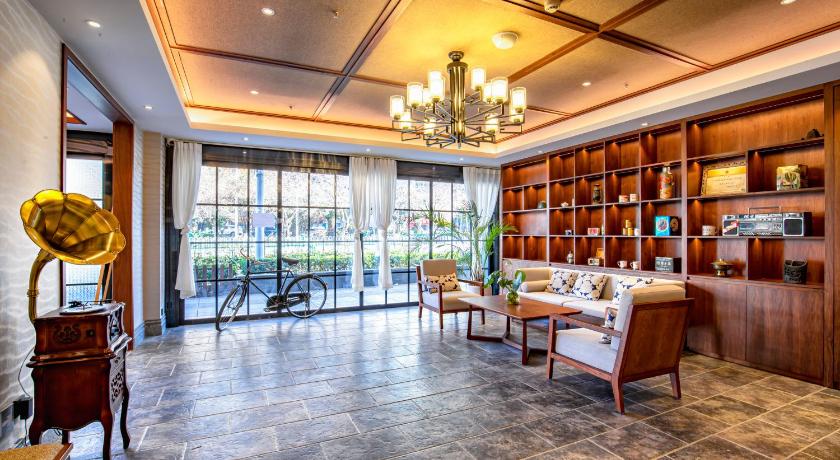 Nostalgia S Hotel (Kunming Dongfeng Square) - image 3