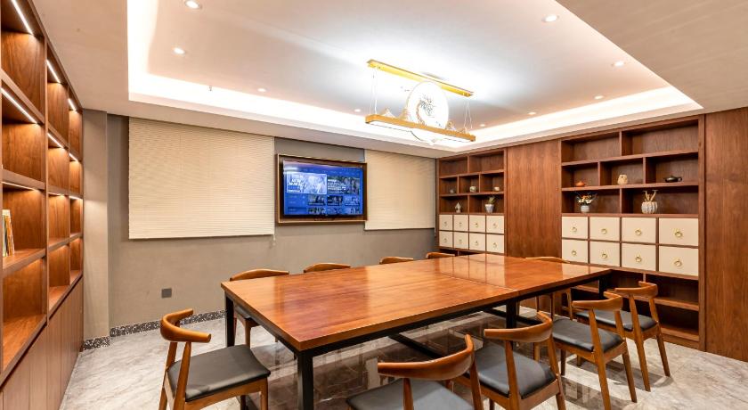 Nostalgia S Hotel (Kunming Dongfeng Square) - image 30