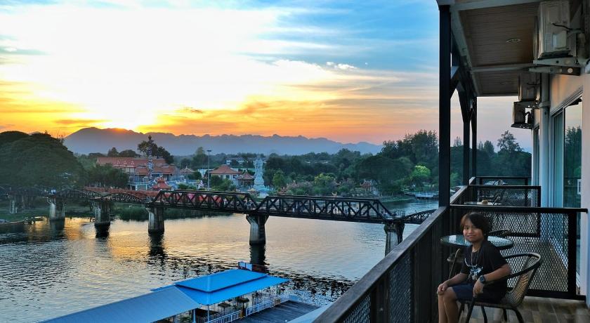 รูปของดีลักซ์ เตียงคิงไซส์ วิวแม่น้ำ (Deluxe King River View) 15