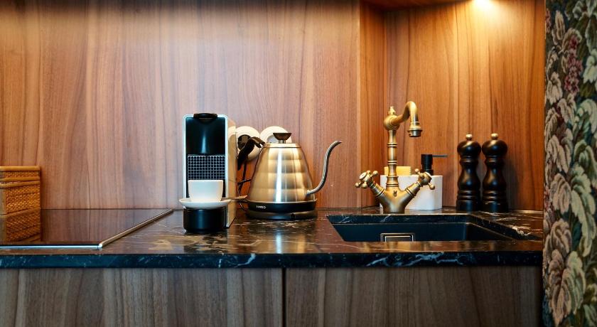 Image of Junior Suite 9