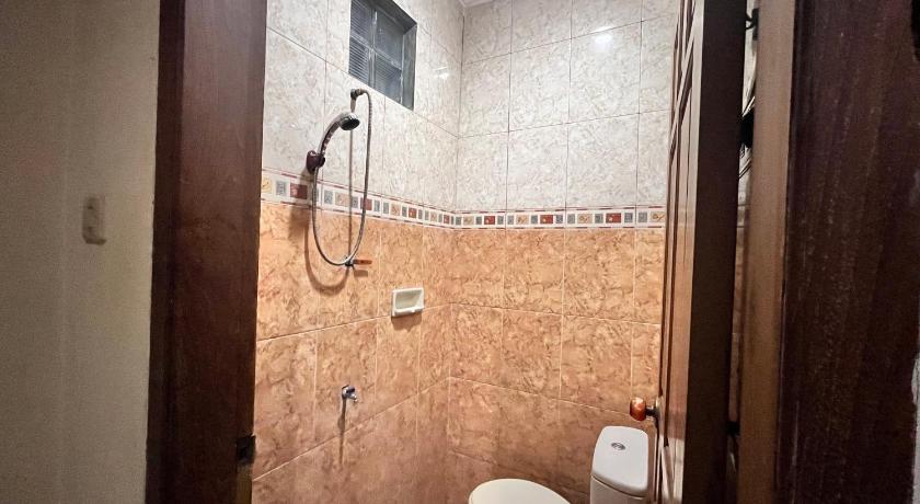 Wisma Atma Bhakti near Solo Square Mitra RedDoorz – Surakarta (Solo), SD