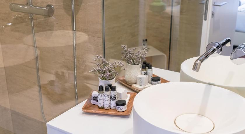 Porto Bandeiras 3-Star Guesthouse lobby