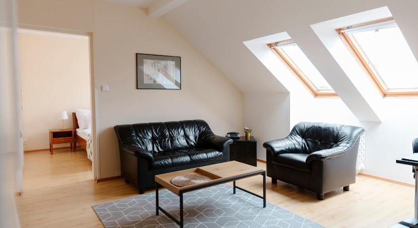Image of One-Bedroom Apartment 5