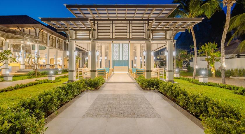 クラビ Bhu Nga Thani Resort & Villas Railay 4つ星 ホテル プール