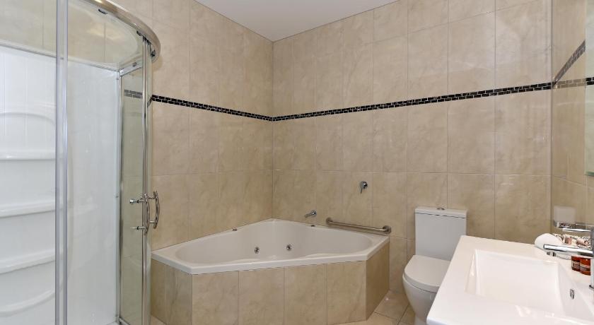 Image of 2-Bedroom Apartment for 4 People 2